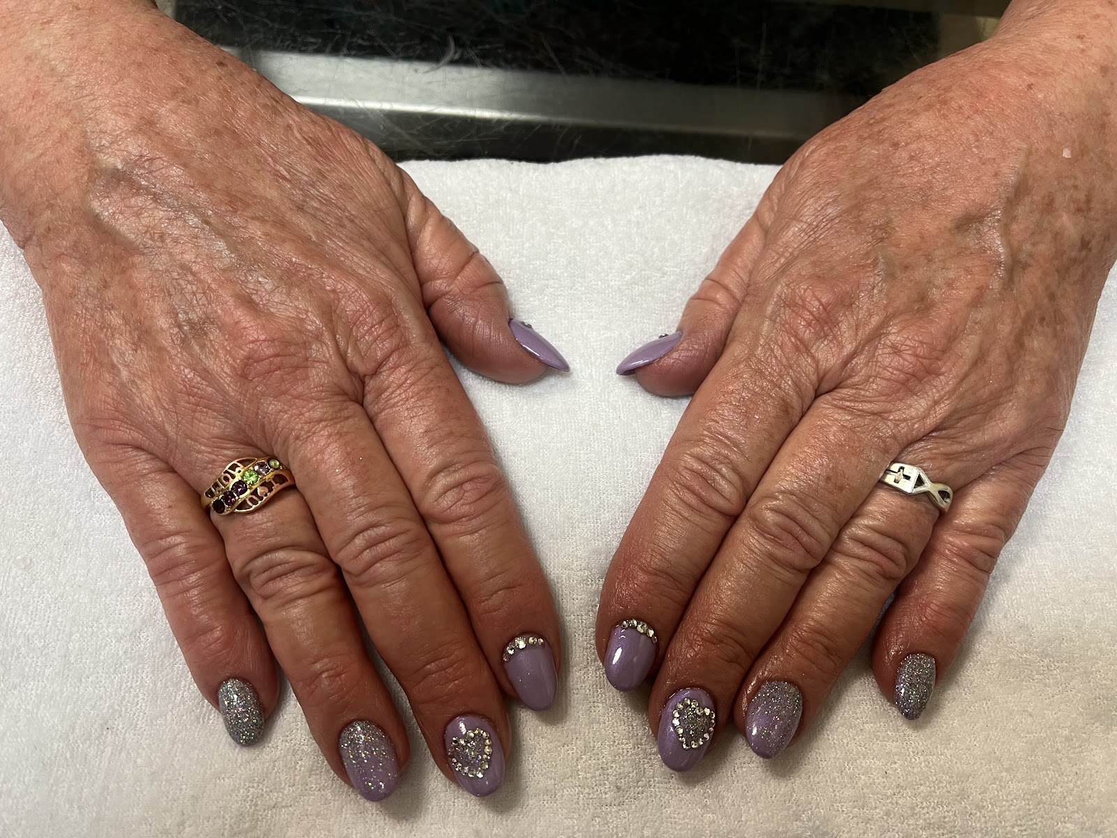 On The Go Nails LLC nail photo 5