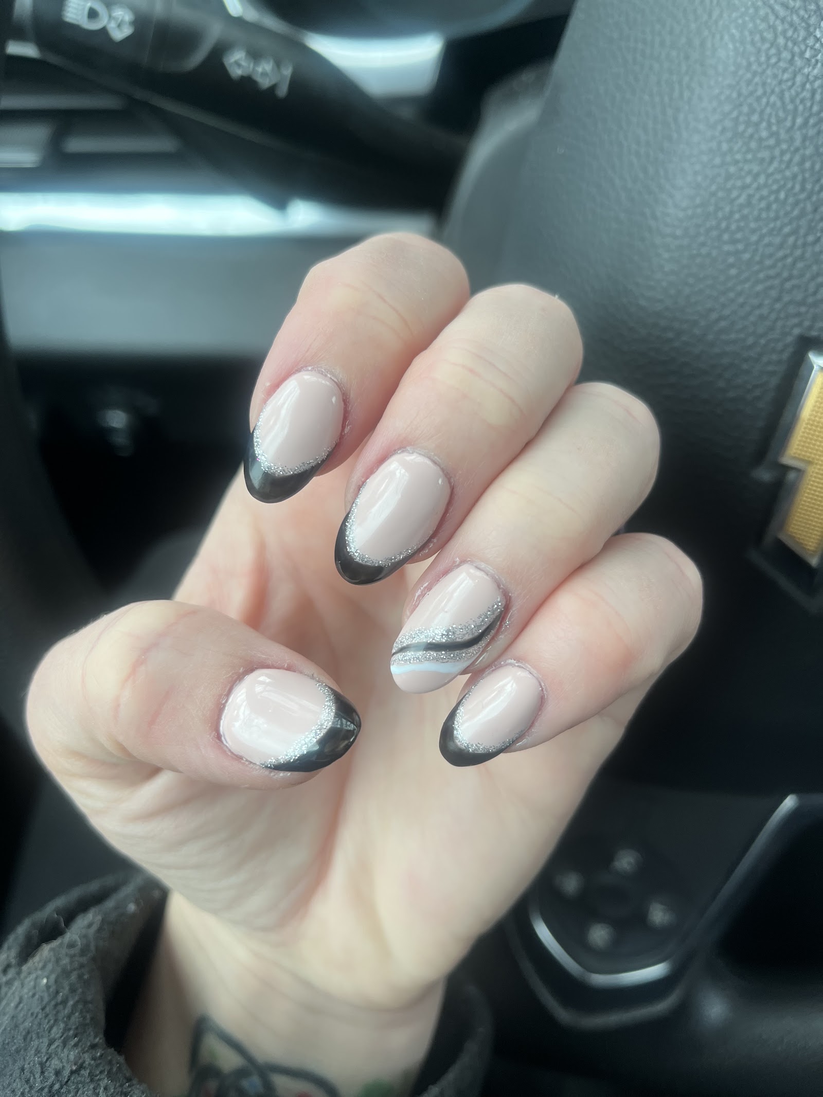 On The Go Nails LLC nail photo 6